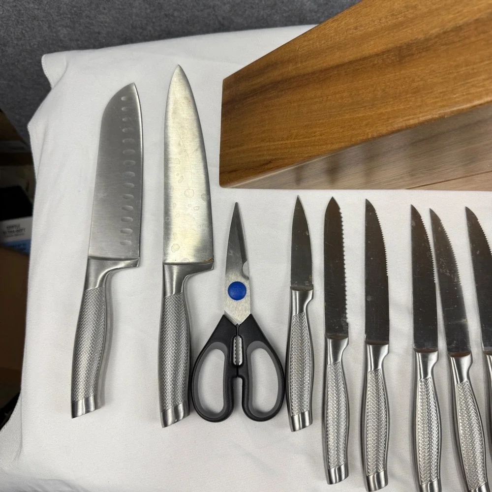 Henckels Diamondl Dynamic 13 Piece Knife Set with Wood Block and Shears